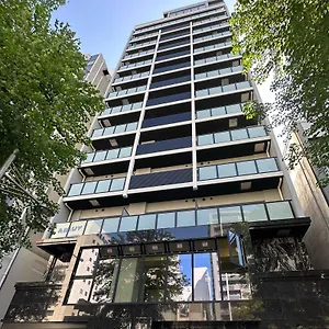 홈스테이 11 Shinsaibashi 3, 오사카